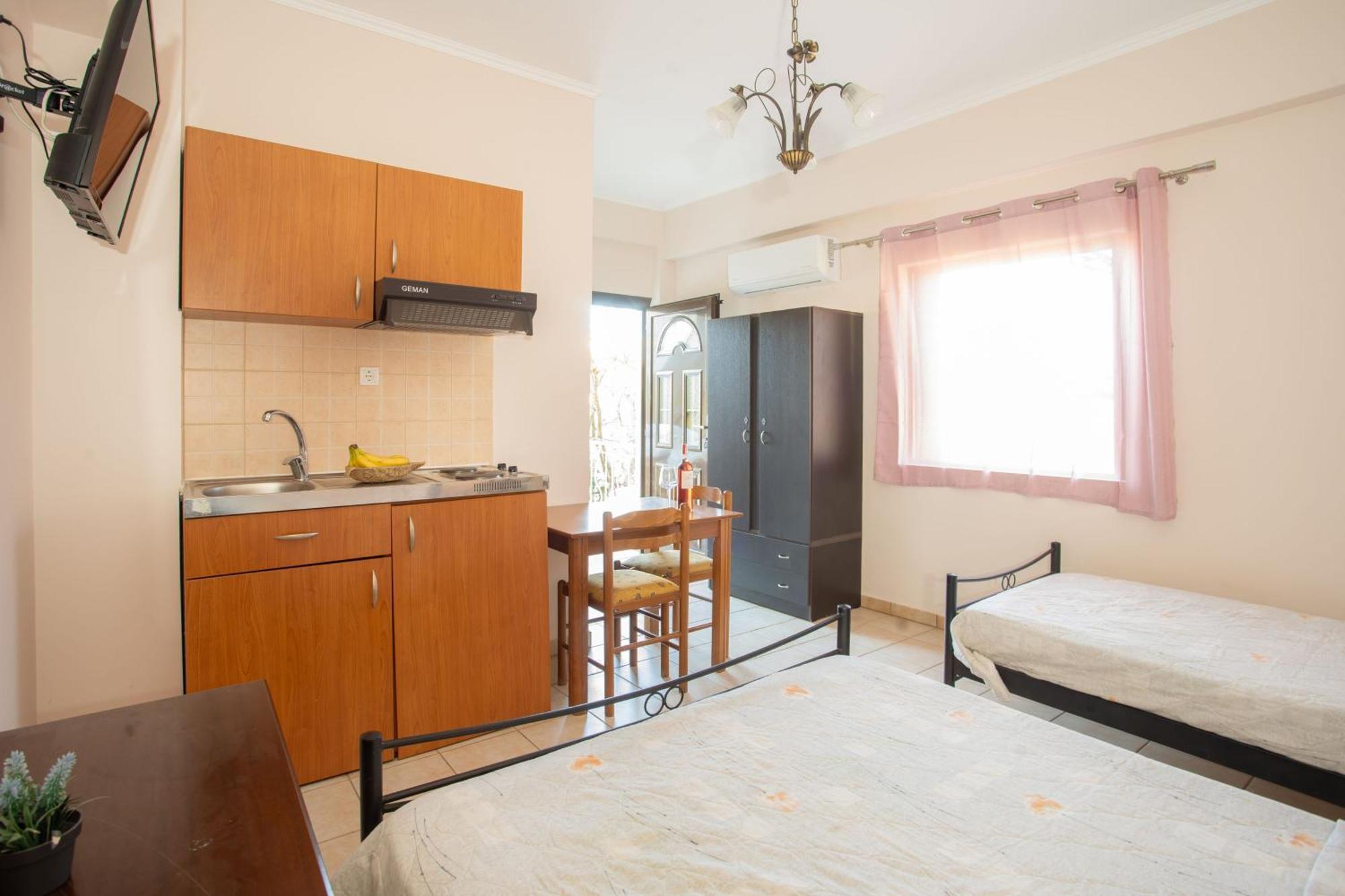 Eros Appartments Kalamítsi 客房 照片